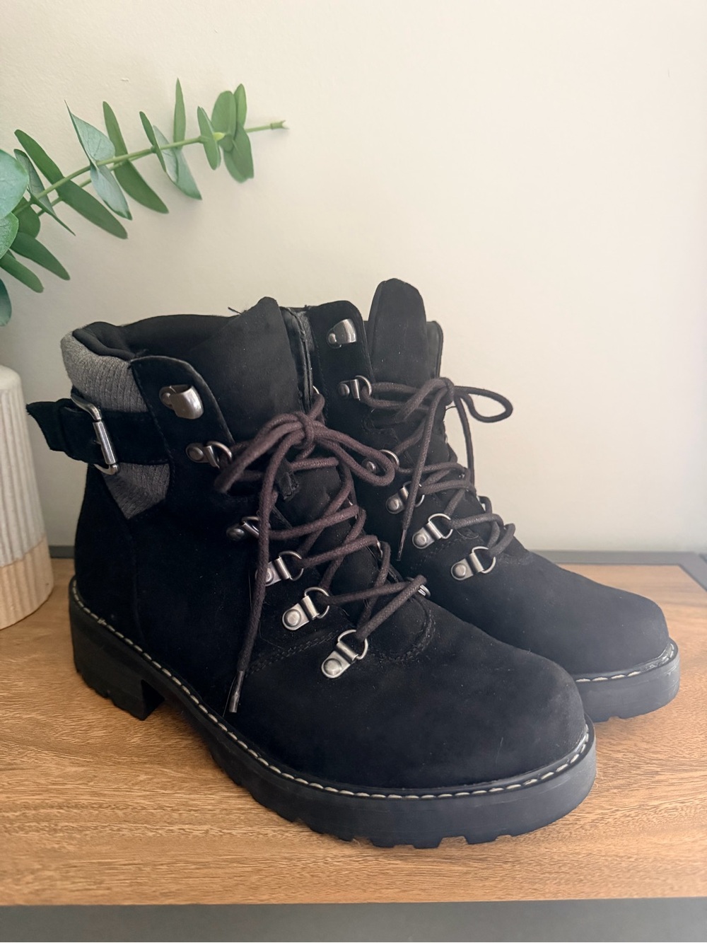 Universal Thread Kelly Black Hiking Boots with Lace Up Design and Side Buckle